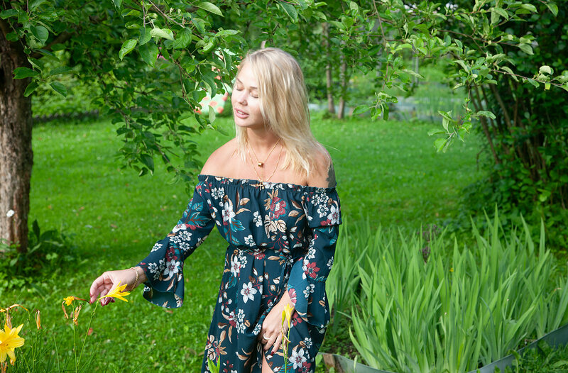 Алина, 24